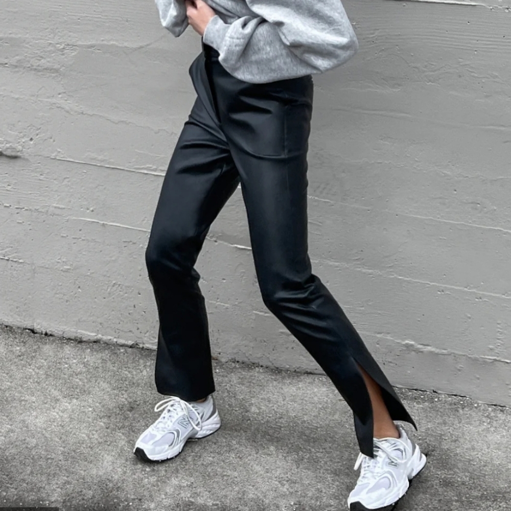 Oak + Fort black faux leather side slit pants‎